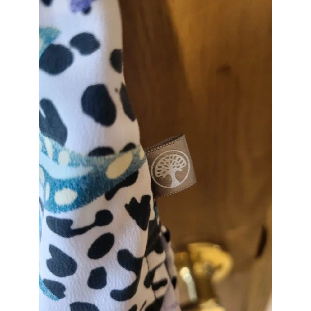 Scrub top - Picture 3 of 3